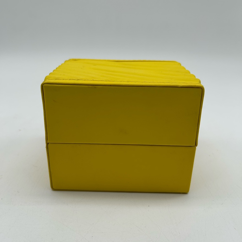 Invicta Authentic Yellow Watch Box Storage Presentation Display - Picture 4 of 11